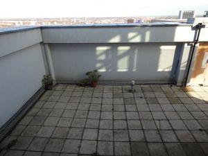 Photo 20- click for photo gallery